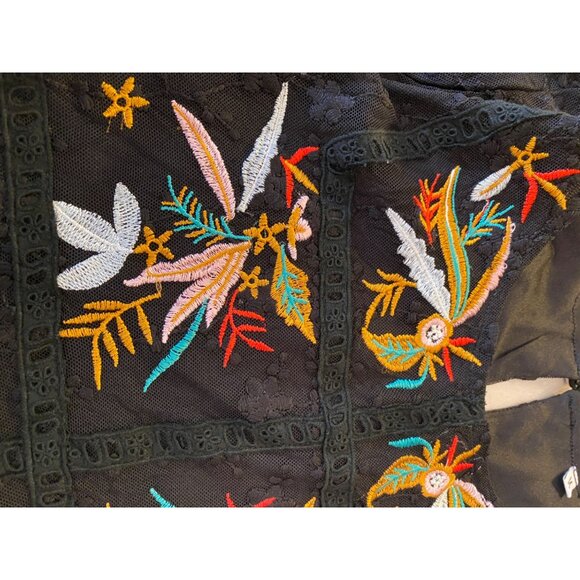 Embroidered Black Lace Shift Dress Floral Pattern Medium - Picture 3 of 12